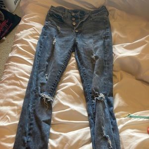 Ripped jeans